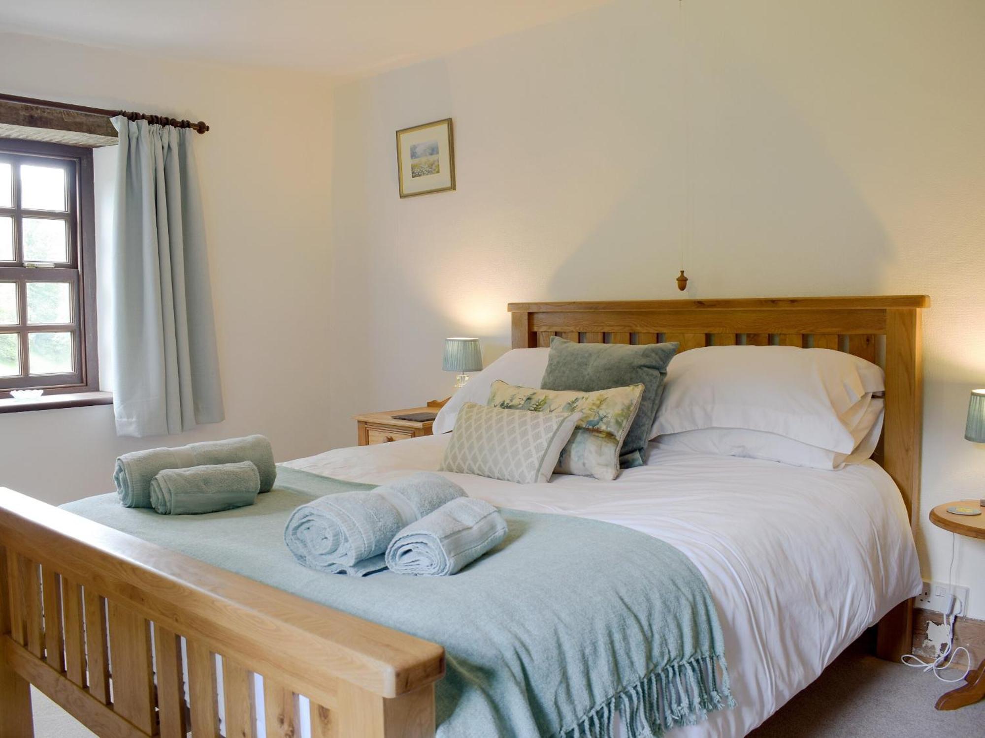 Вилла The Oak Newchurch  Экстерьер фото